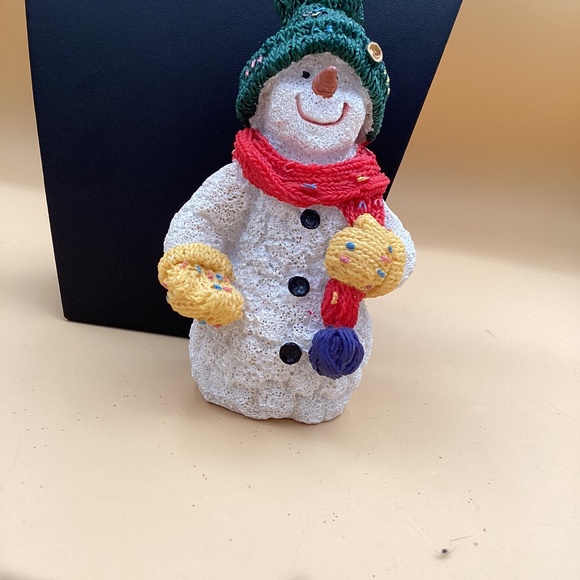 Glitter Snowman. 6 inches tall - Picture 1 of 3